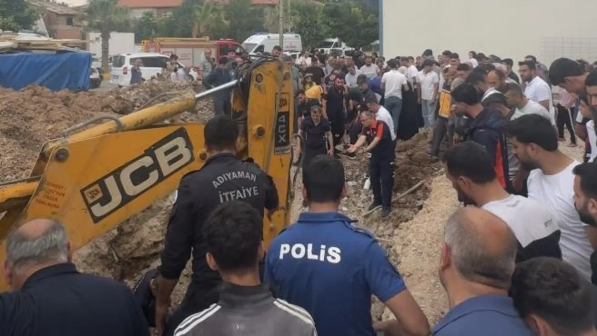 Baba ve oğlu göçük altında kaldı: 2 yaralı