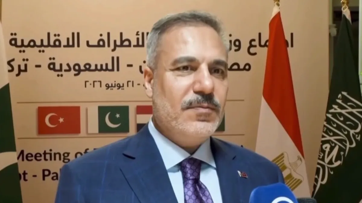 Bakan Fidan’dan zirvenin ardından tarihi uyarı: Köşede bekleyen bir İsrail var