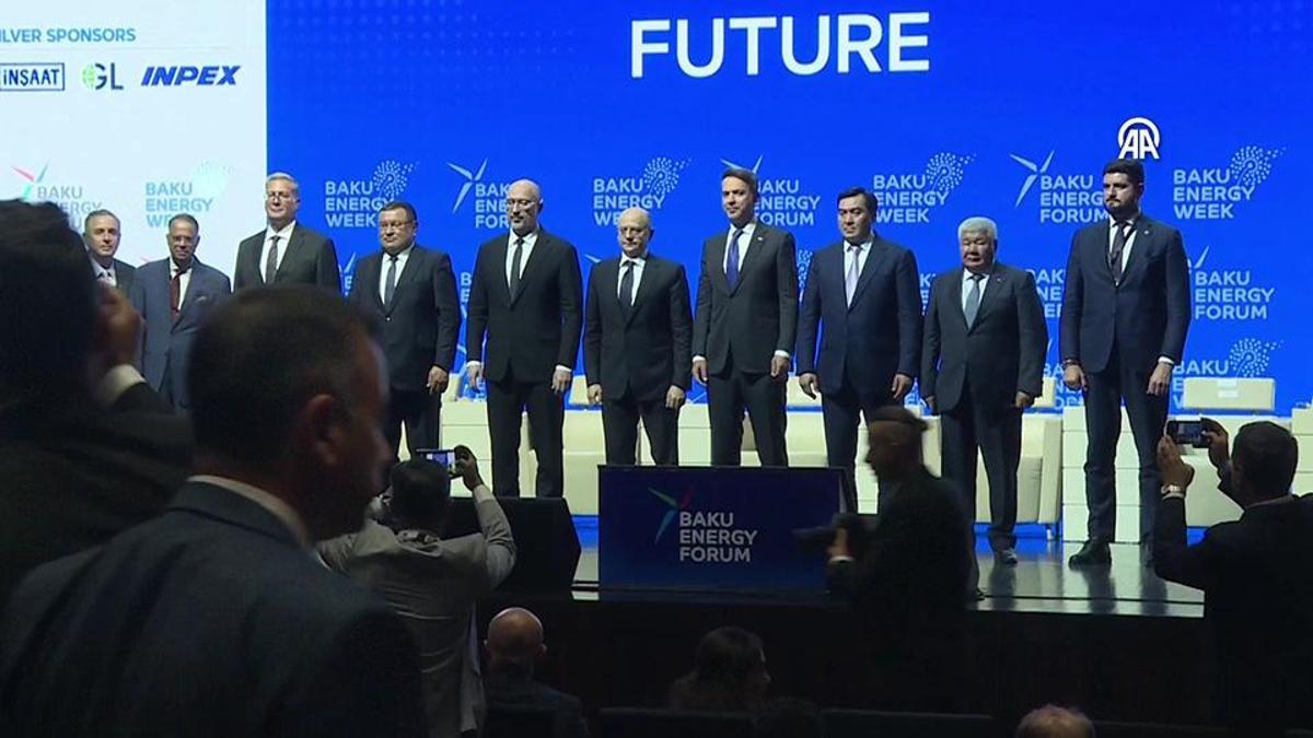 Bayraktar’dan enerji projesi mesajı: “Enerji Türkiye üzerinden Avrupa’ya taşınacak”