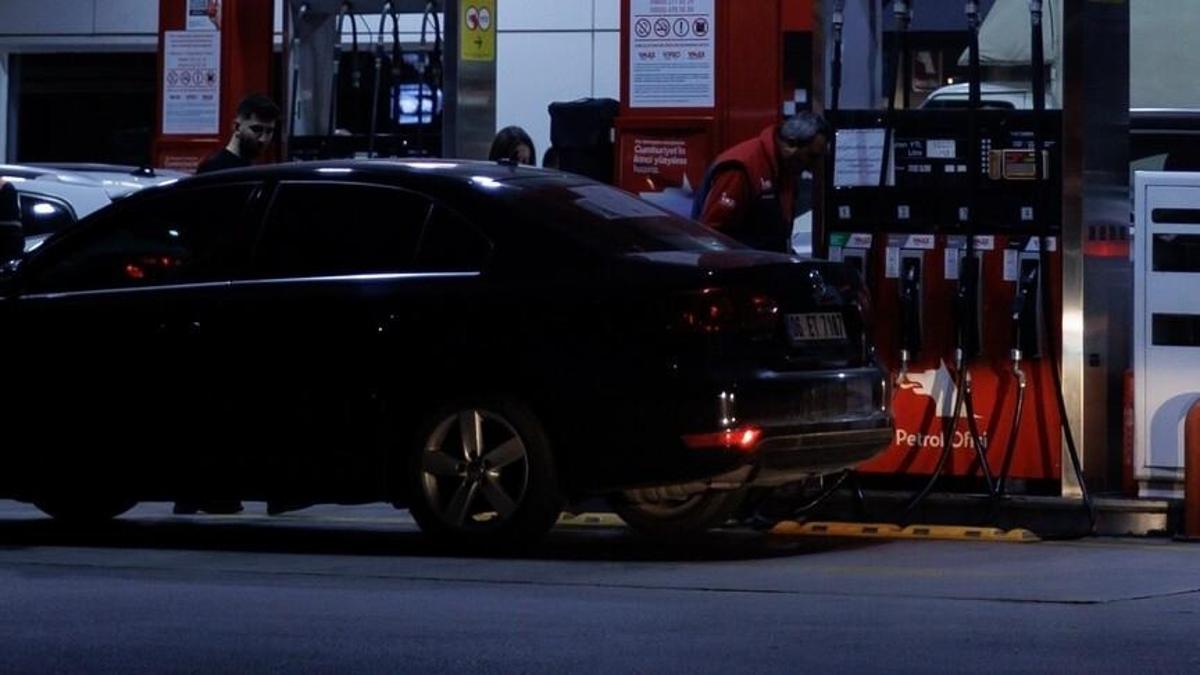 Bayram tatilinde 827 milyon litreden fazla akaryakıt satıldı