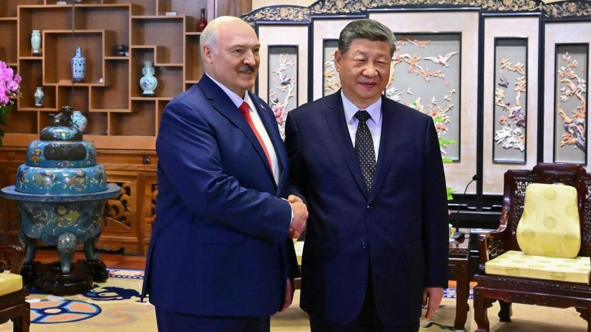 Belarus Cumhurbaşkanı Lukaşenko’dan Çin temasları