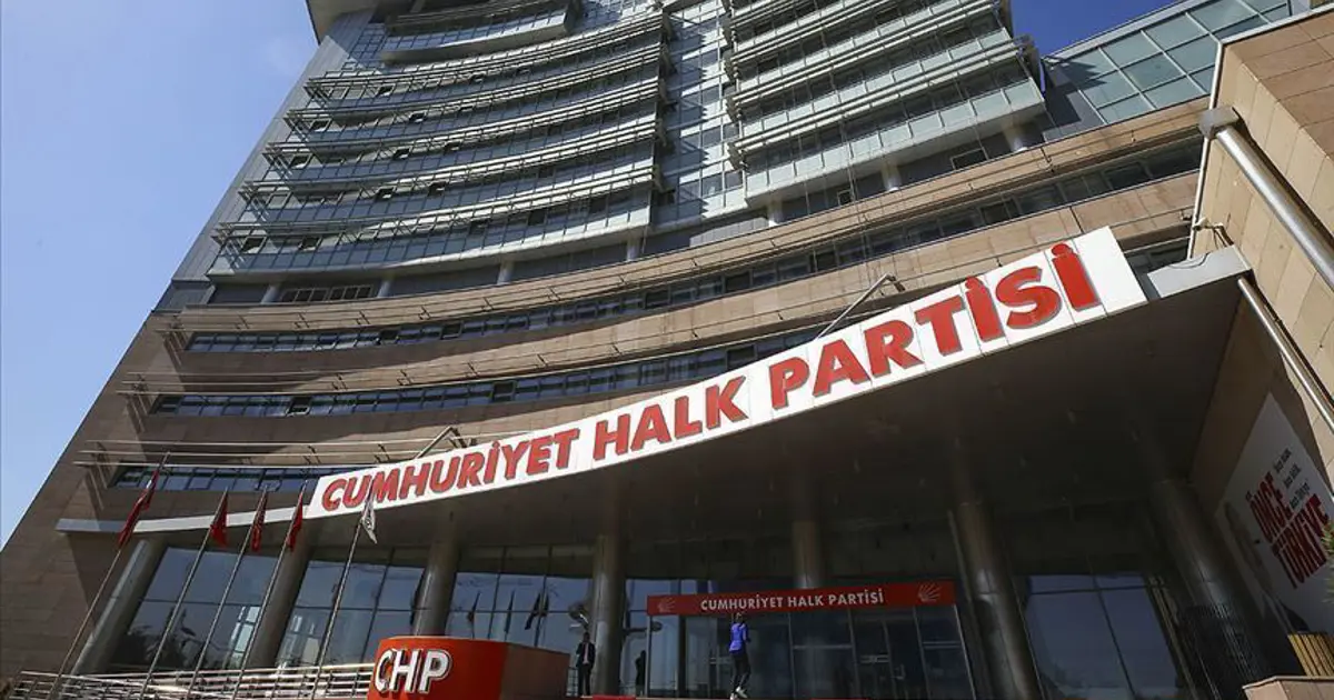 CHP’de 26 il başkanı daha görevden alındı