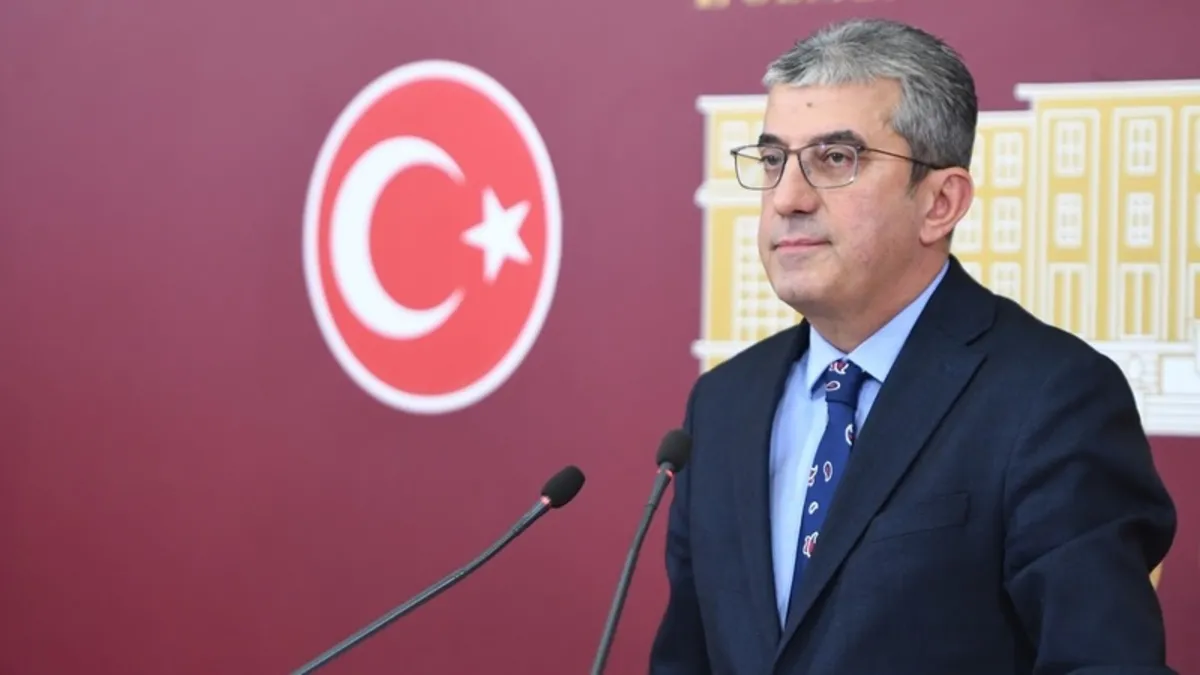 CHP’li Gökhan Günaydın görevine iade edildi