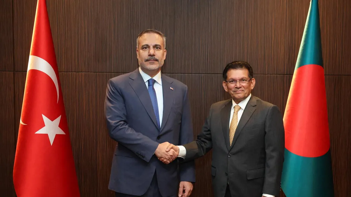 Dışişleri Bakanı Fidan Bagladeş’te: Ticaret hacmini 2 milyar dolara yükselteceğiz