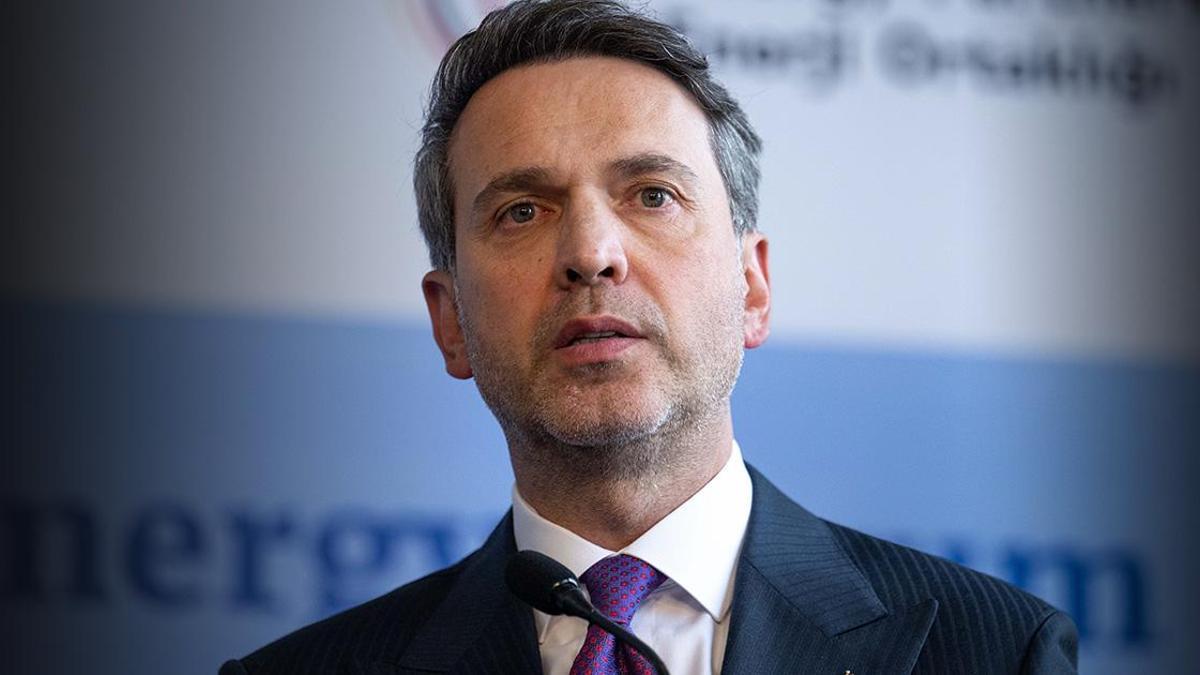 Enerji diplomasisinde yeni sayfa! Bakan Bayraktar: Almanya ile işbirliğini güçlendireceğiz