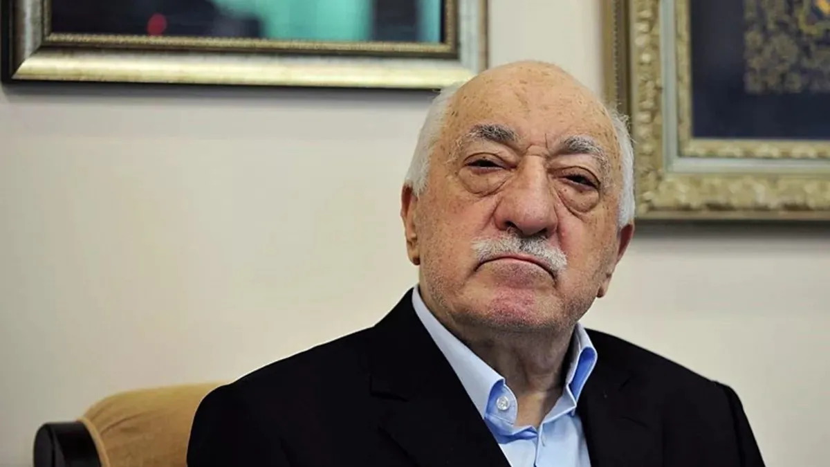 FETÖ’nün en gizli kasası açıldı: ‘Garson’un SD kartından çıkan şok evlilik notları!
