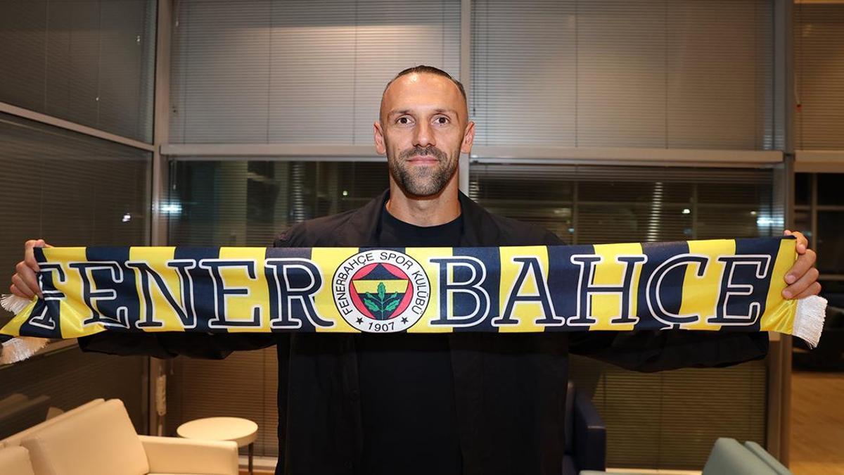 Fenerbahçe, Vedat Muriqi’e kavuştu