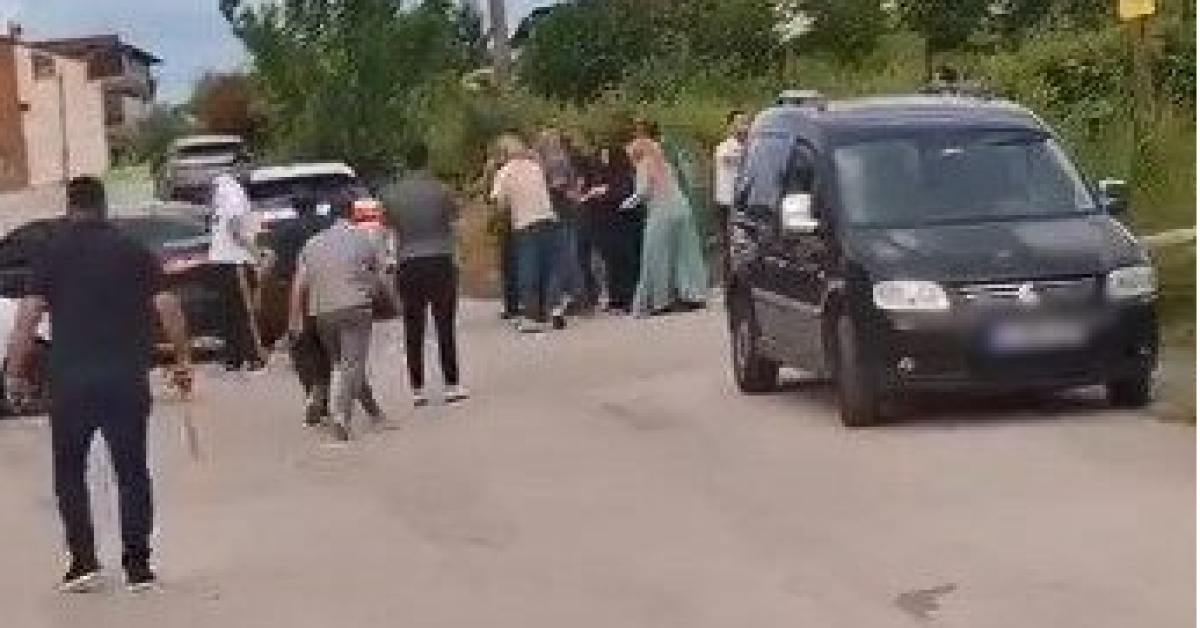 İki aile arasında meydan savaşı! 10 yaralı