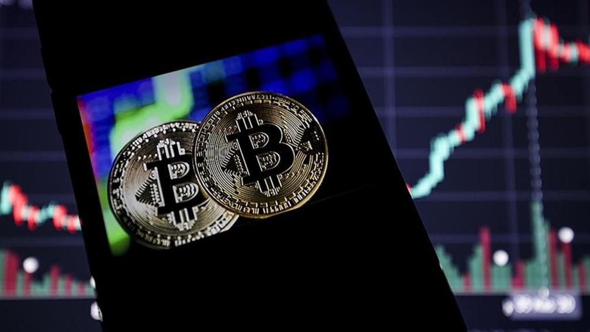 Kriptoda 2026’nın en büyük çöküşü: 24 saatte 1,8 milyar dolar silindi
