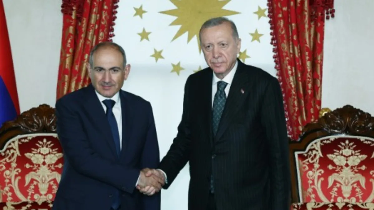 Kritik temas: Başkan Erdoğan Ermenistan Başbakanı Paşinyan ile görüştü | Ana gündem normalleşme süreci
