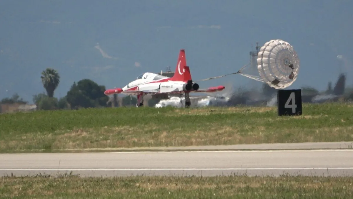MSB’den açıklama geldi: Çiğli’deki Ana Jet Üssü taşınacak iddiası asılsız çıktı
