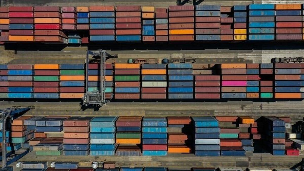 Mayıs ayında dış ticaret açığı geriledi