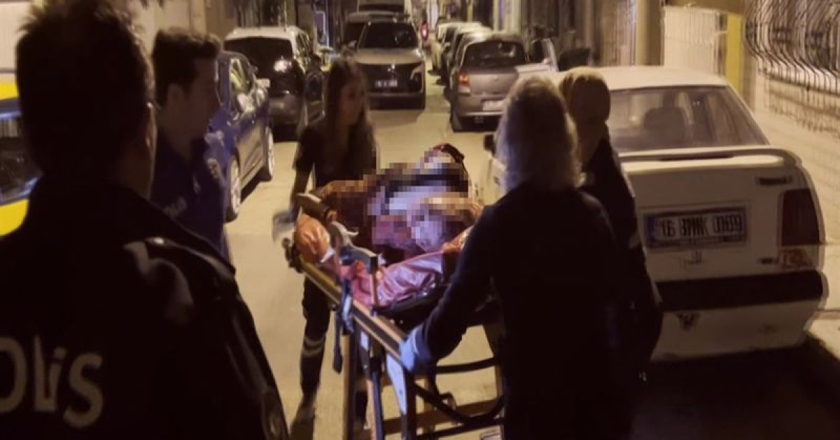 Oğlu tarafından bıçaklanan kadın öldü
