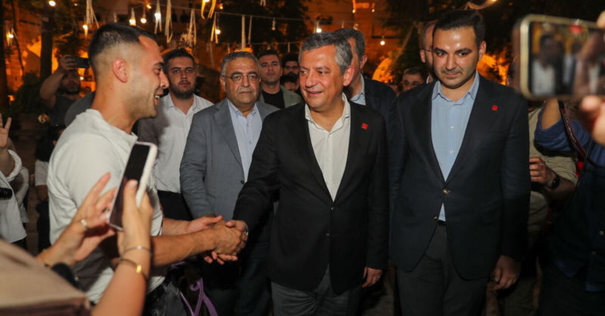 Özgür Özel, Diyarbakır’ı ziyaret etti