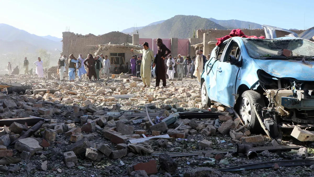 Pakistan’ın Afganistan’a düzenlediği saldırılarda 36 sivil hayatını kaybetti