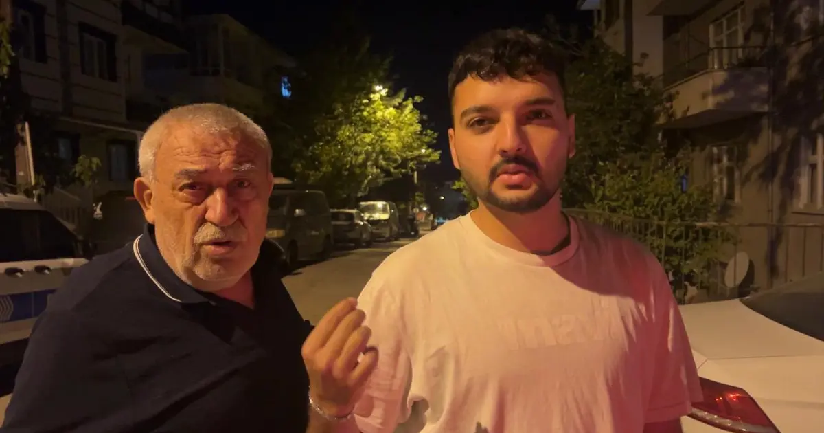 Park halindeki iki otomobile çarpıp, kaçan alkollü sürücü aracında uyurken yakalandı