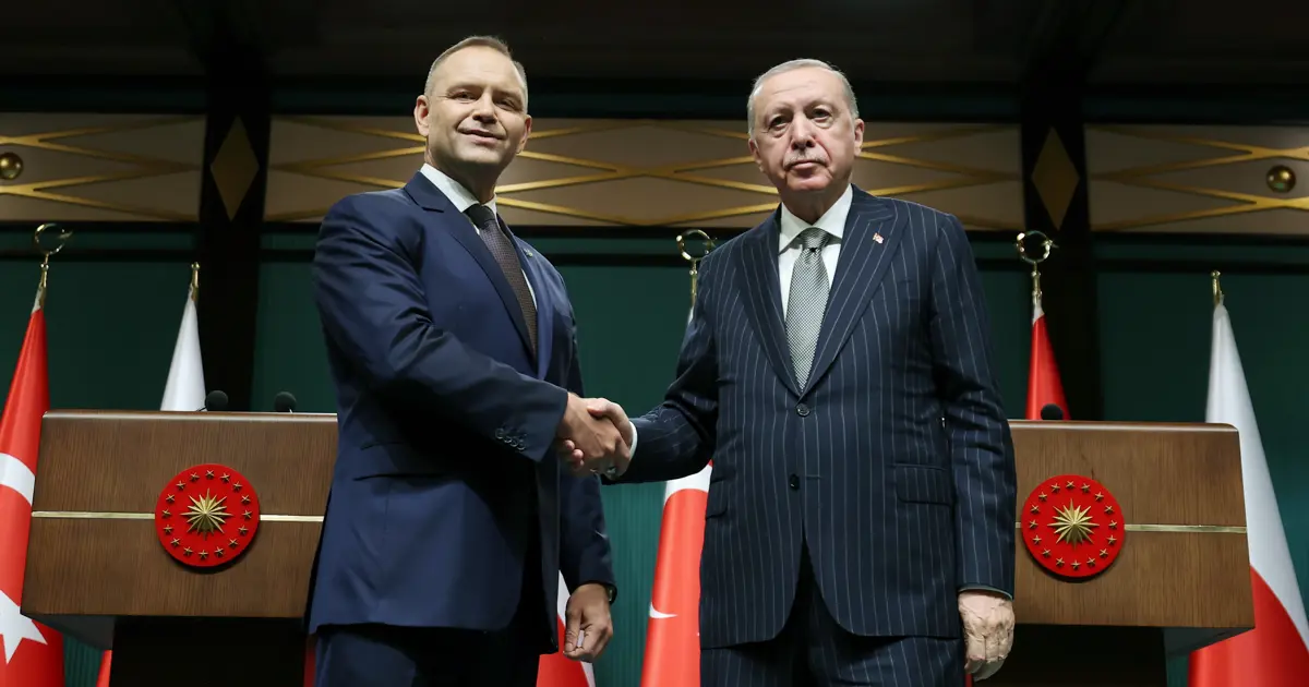 Polonya Cumhurbaşkanı Nawrocki Ankara’da. Cumhurbaşkanı Erdoğan: NATO’nun caydırıcılığı ortak hedefimiz