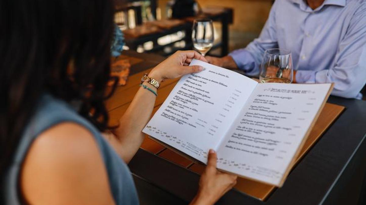 Restoran ve kafelere “menü” düzenlemesi: Ürünlerin içeriği ve kalorisi belirtilecek