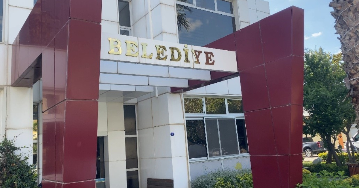 Rüşvet iddialarına burs savunması