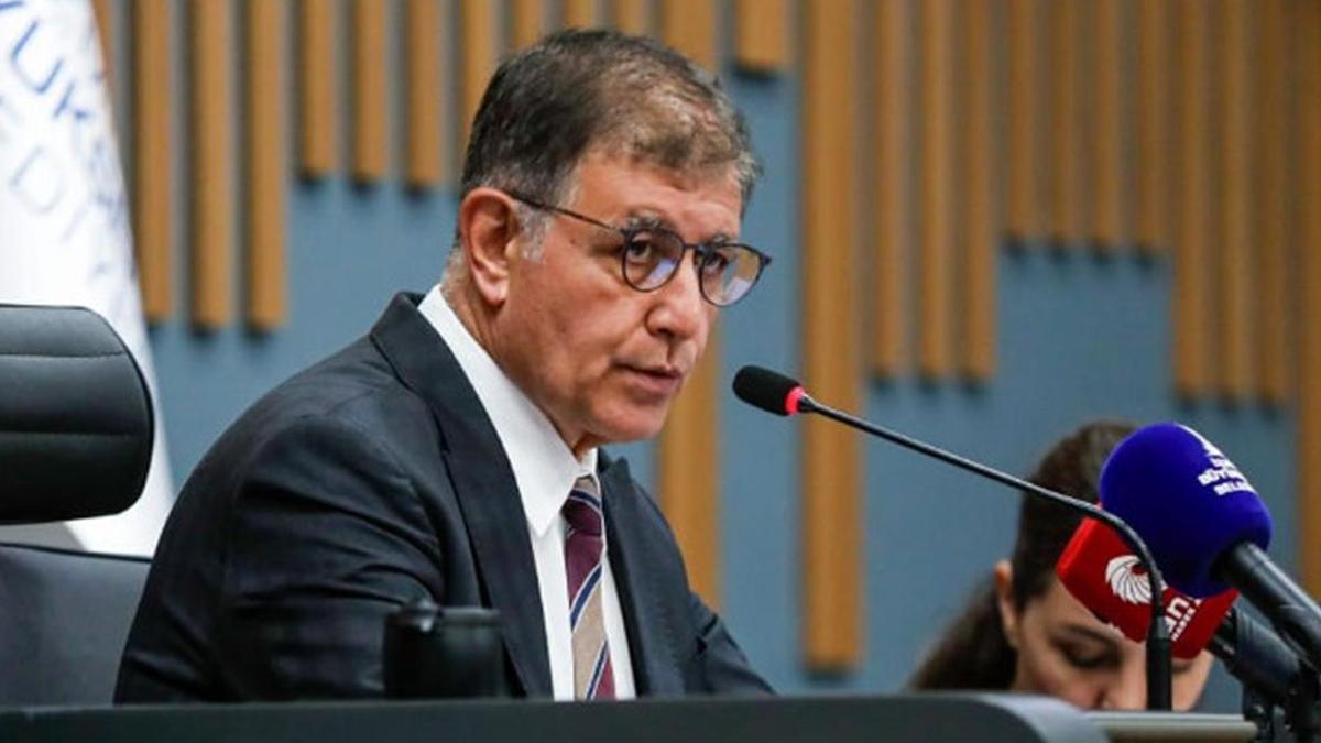 SON DAKİKA HABERİ: Cemil Tugay CHP’den istifa etti