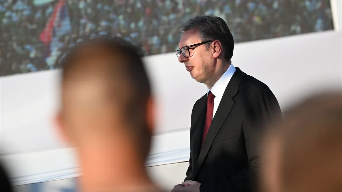 Sırbistan’da siyasi deprem! Vucic istifa kararını açıkladı
