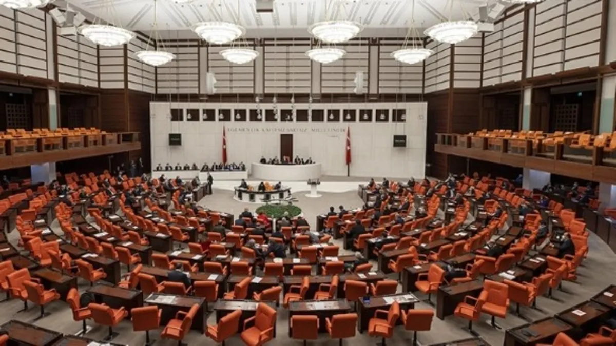 TBMM’den “çıplak arama” iddialarını yalanlama