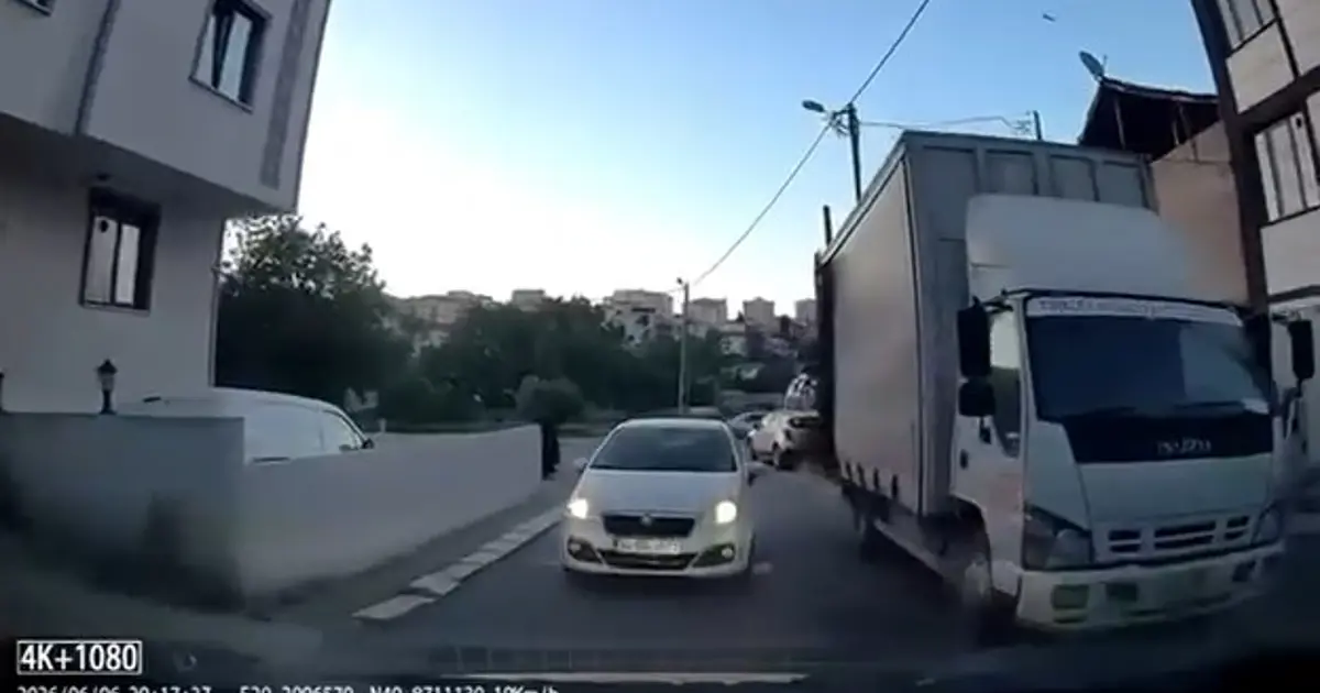 Trafikte ilginç anlar: ‘Aracım arıza yaptı’ dedi, yol vermedi