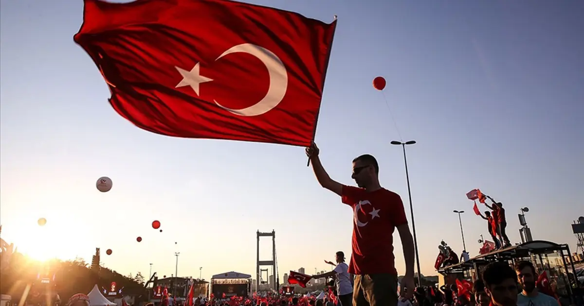 15 Temmuz resmi tatil mi, hangi güne denk geliyor? 15 Temmuz’da kamu ve devlet daireleri açık mı?