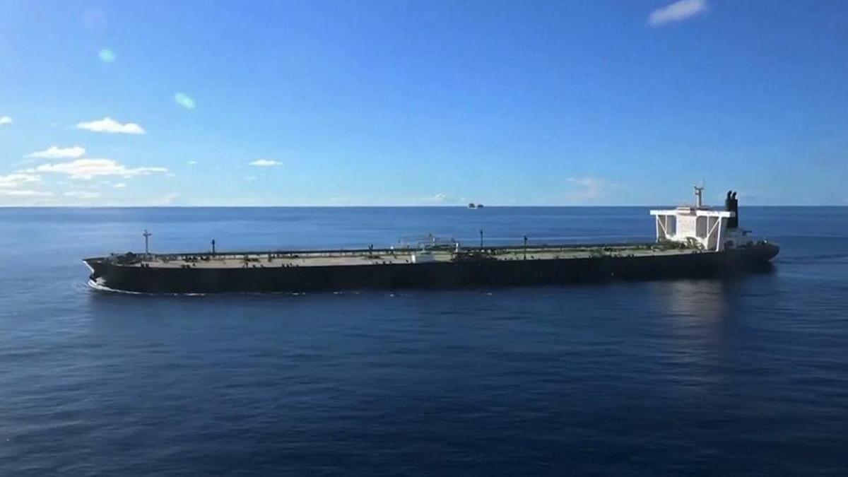 İran ateşkesi fırsata çevirdi… Bir ayda 70 milyon varil petrol ihraç etti