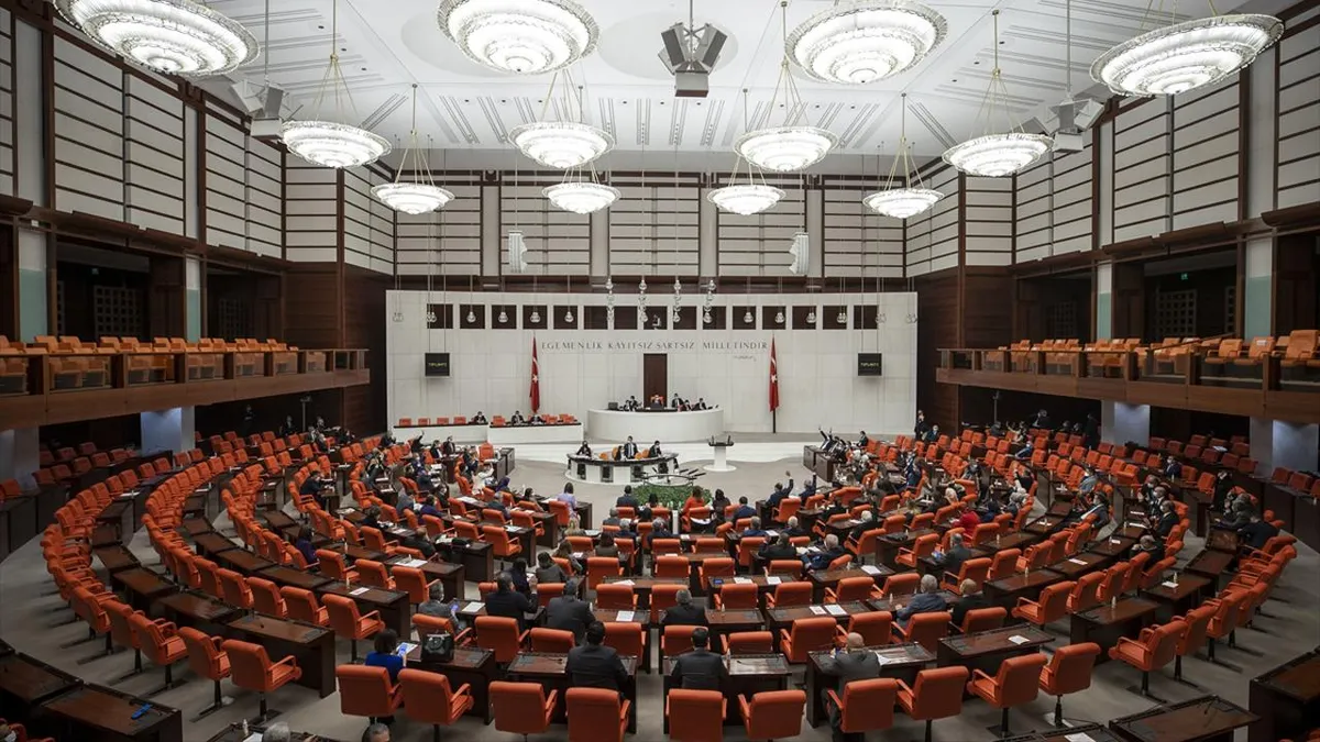 7 milletvekili hakkında dokunulmazlık fezlekesi TBMM’de! Listede Özgür Özel de var