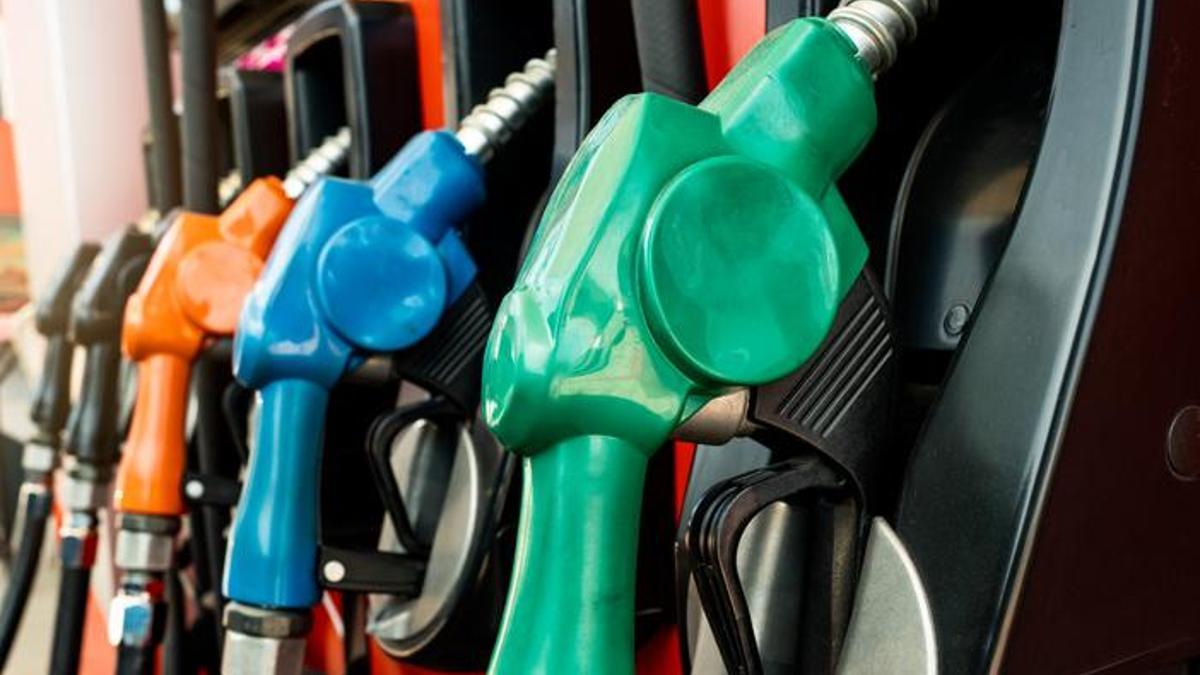 AKARYAKITA ZAM 16 TEMMUZ: Benzin, motorin, LPG ne kadar olacak? Akaryakıt fiyatları artacak mı düşecek mi?