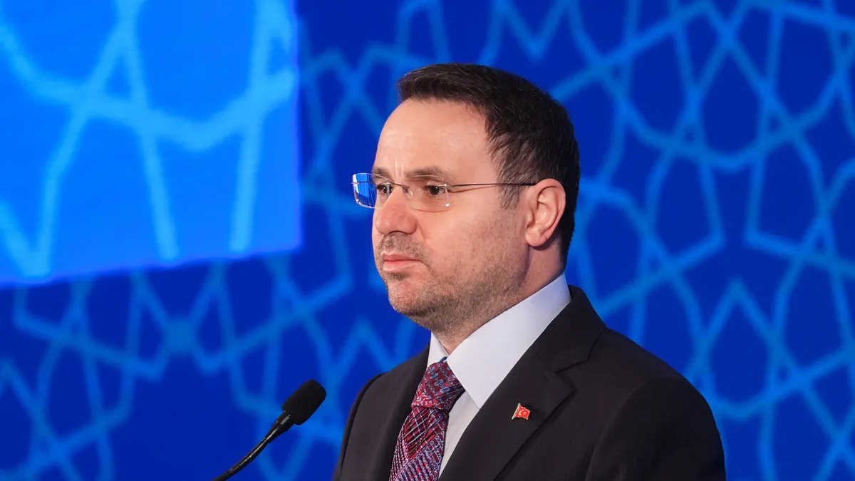 Ahbap soruşturmasının perde arkasını Bakan Gürlek açıkladı: “Yurt dışına çıkmak için harekete geçti”