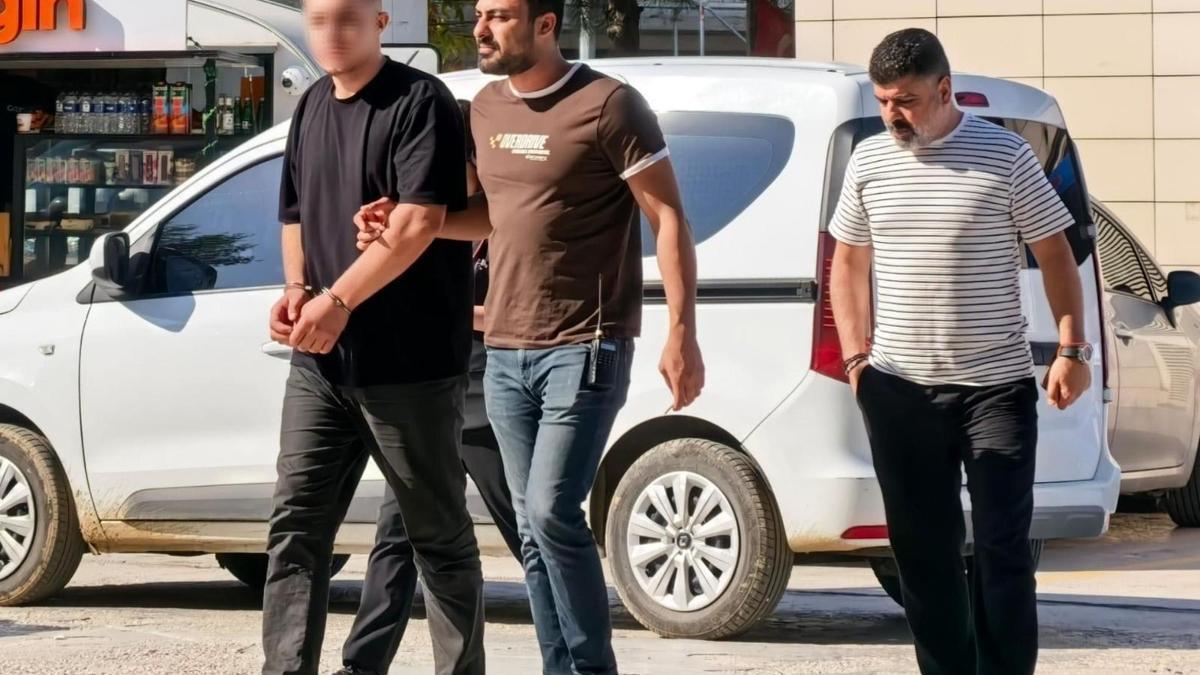 Arkadaşını silahla tehdit edip, başkasına olan borcunu ödeten şüpheli yakalandı