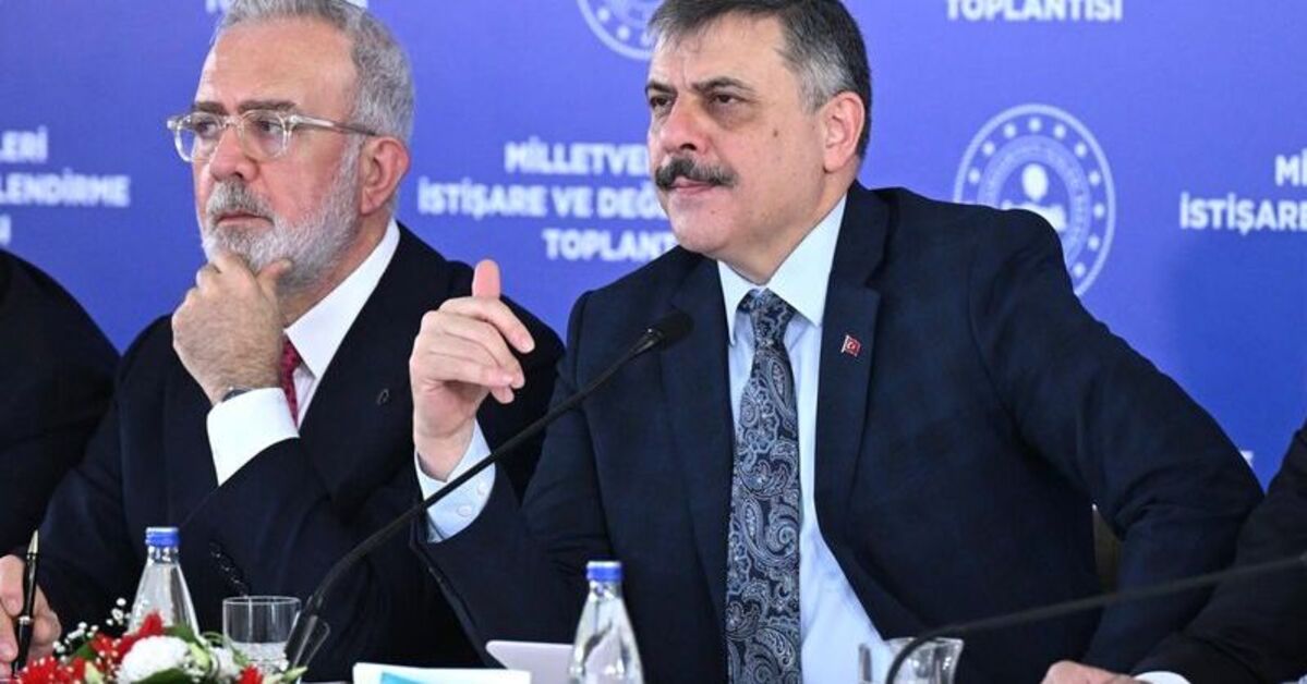 Bakan Çiftçi: Ahbap-çavuş rezaleti