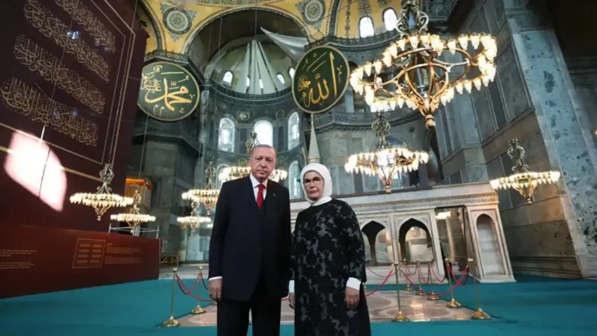 Başkan Erdoğan’dan Ayasofya paylaşımı: 86 yıllık hicran bitti ebediyete kadar ezan sesleriyle süslenecek