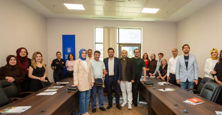 Büyükşehir’den personeline ingilizce eğitimi