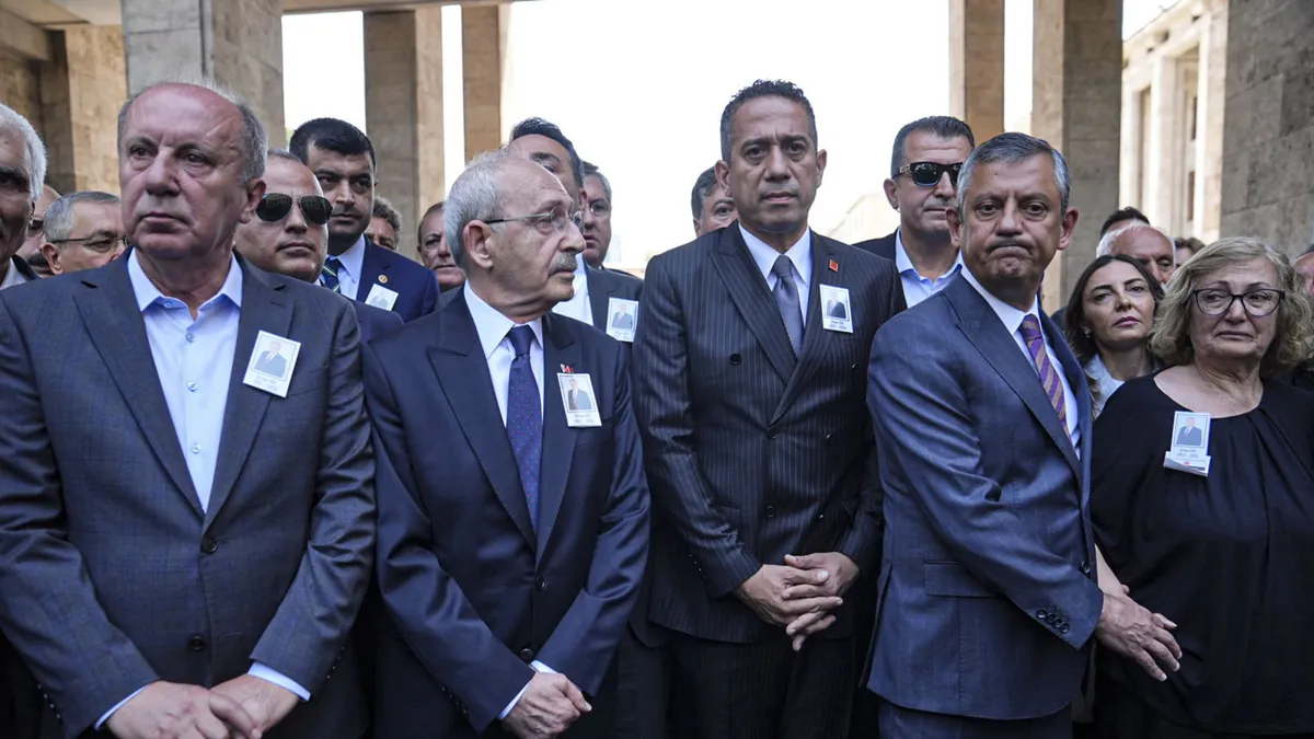 CHP’de “Mutlak” bölünme! Kılıçdaroğlu’ndan kurultay açıklaması: “Delege iradesi parayla satın alındı”
