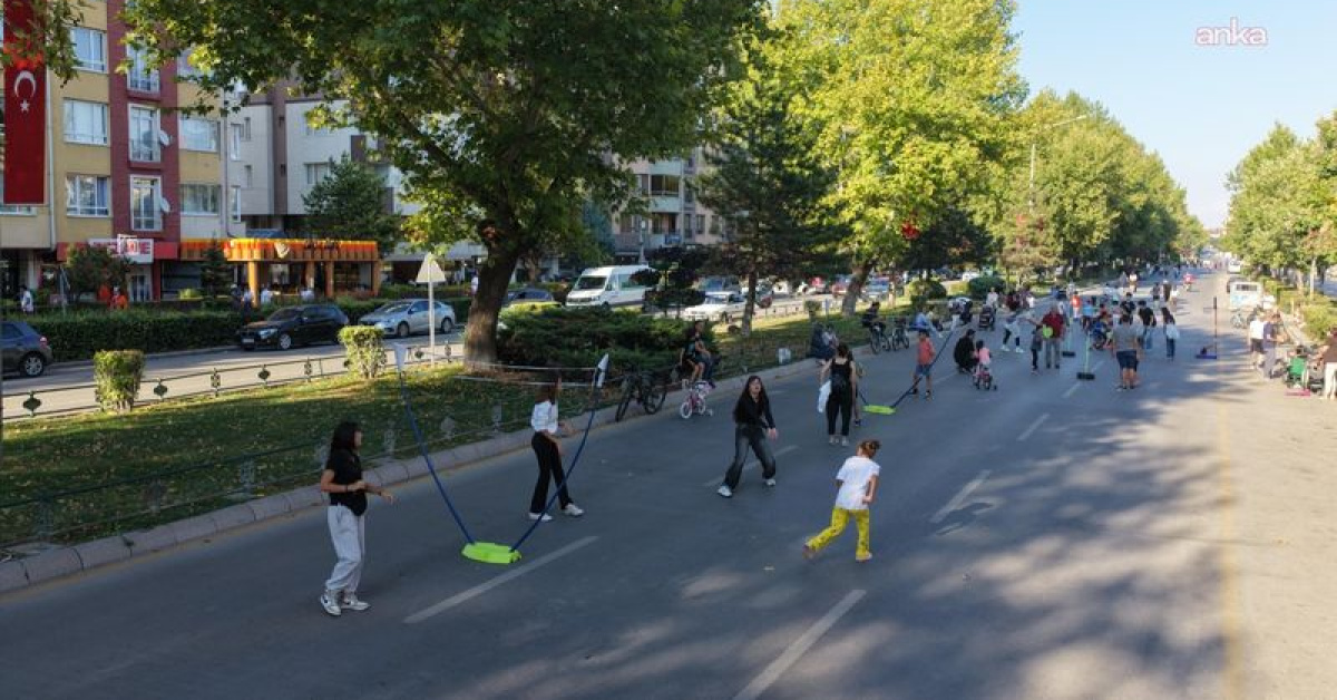 Eskişehir’de “Arabasız Pazar” etkinliği