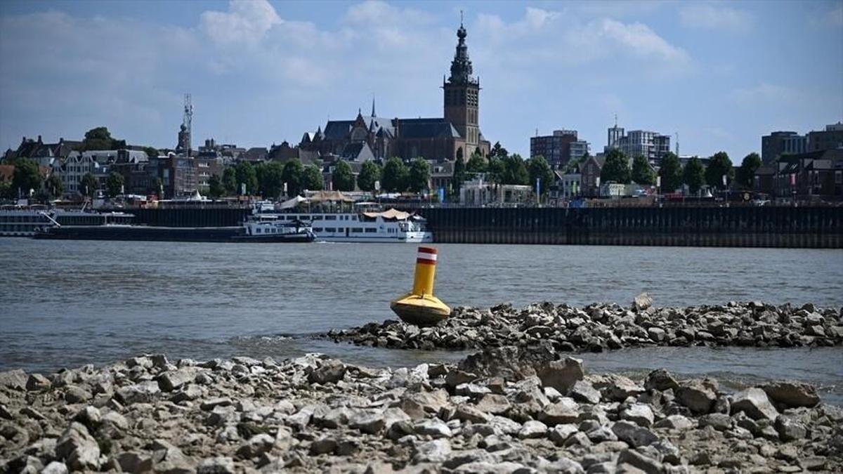 Hollanda’da ‘fiili su kıtlığı’ ilan edildi! Kuraklık ve sıcak hava etkisini artırdı