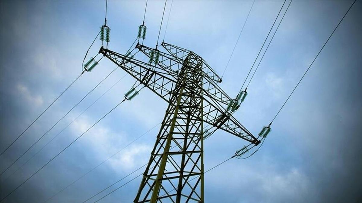 IEA’dan dikkat çeken tahmin! Küresel elektrik talebi bu yıl hızlanacak