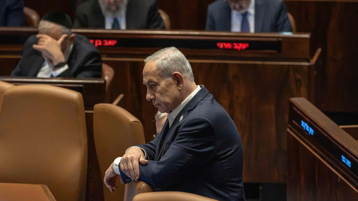 İsrail’de seçim tarihi belli oldu! Knesset kendini feshetti
