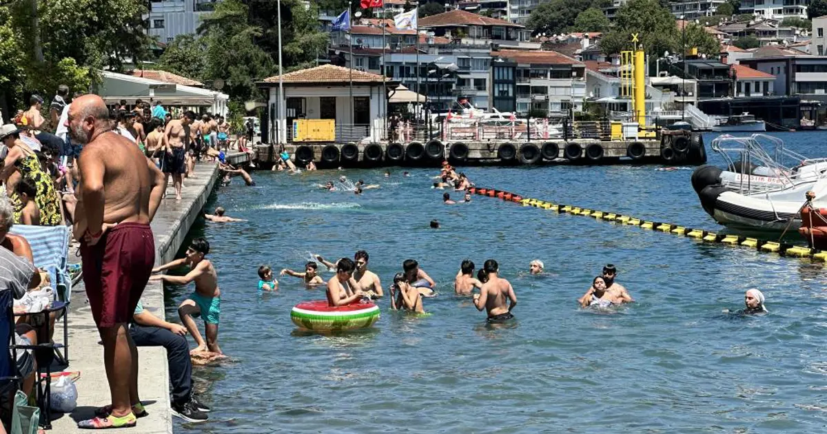 İstanbul’da sıcak hava bunalttı: “Sucuk gibi kavruluyoruz”