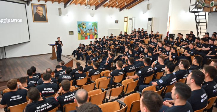 İtfaiye personeline afet ve hayvan kurtarma eğitimi