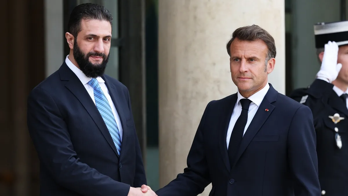 Macron Suriye’yi ziyaret edecek! Şara ile görüşecek