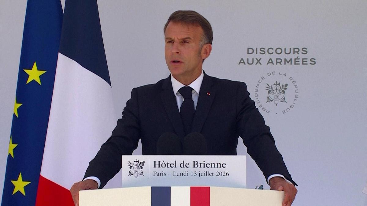 Macron’dan Avrupa’ya “ortak ordu” çağrısı