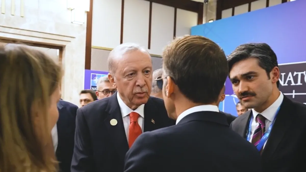 Macron’dan Başkan Erdoğan paylaşımı: Fransa’ya selamını ilettim