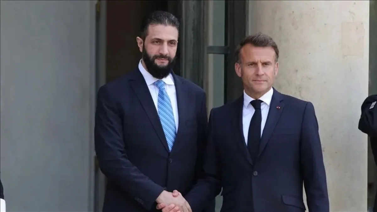 Macron’dan Şam ziyareti: Şara ile Emevi Camisi’ni gezdi