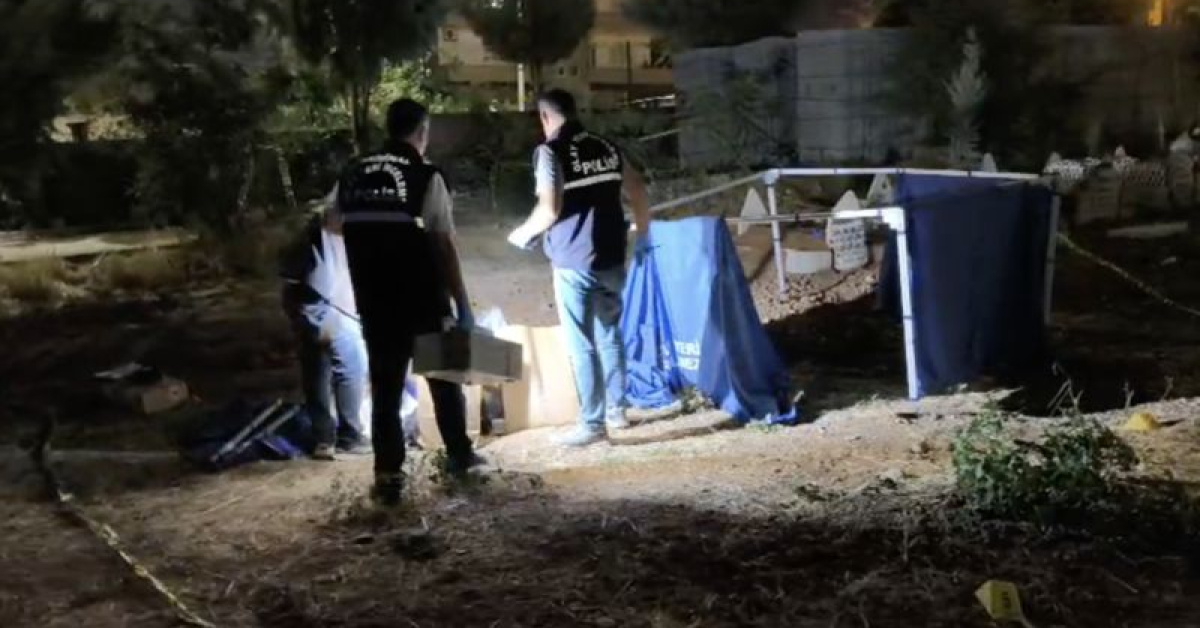 Mezarlıkta dehşet! Aynı aileden 3 kişi öldü