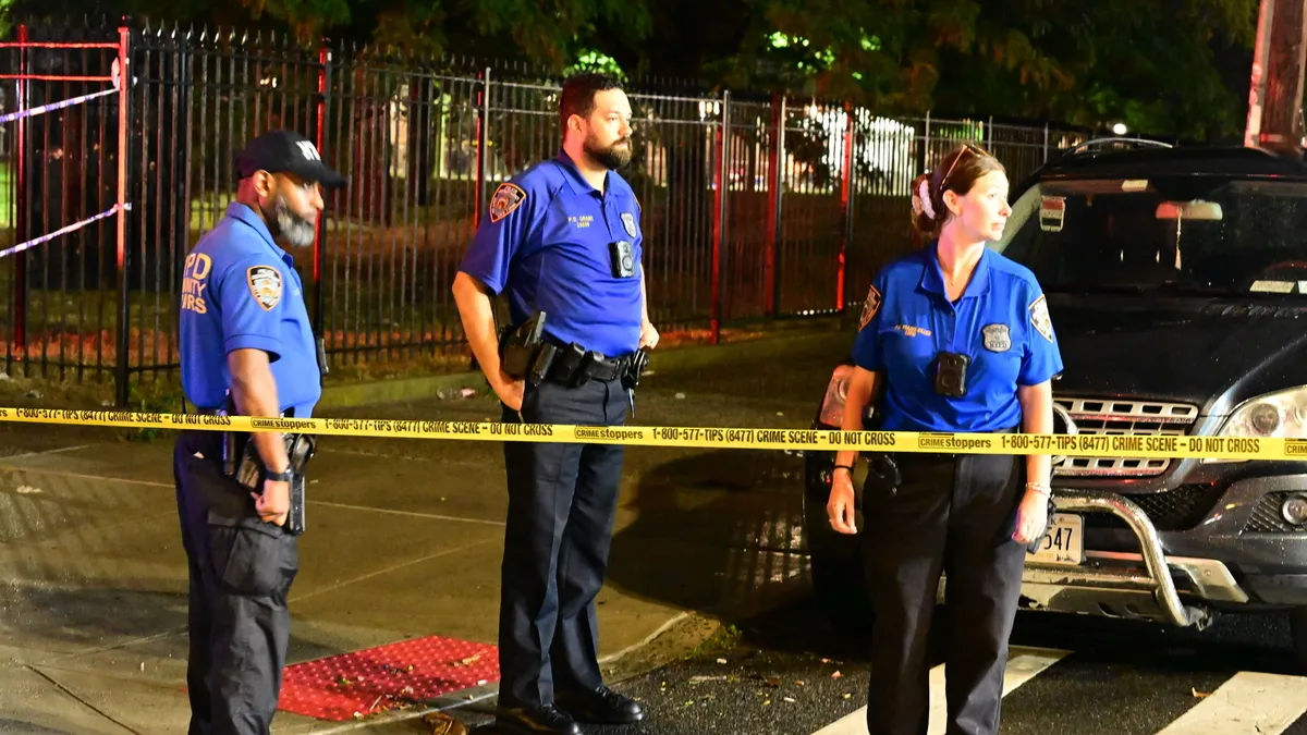 New York’ta silahlı saldırı: 8 kişi yaralandı