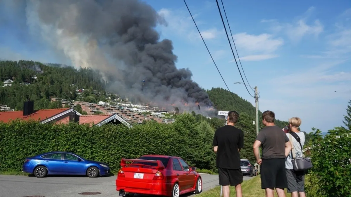 Norveç’te yangın faciası: 100’den fazla ev küle döndü